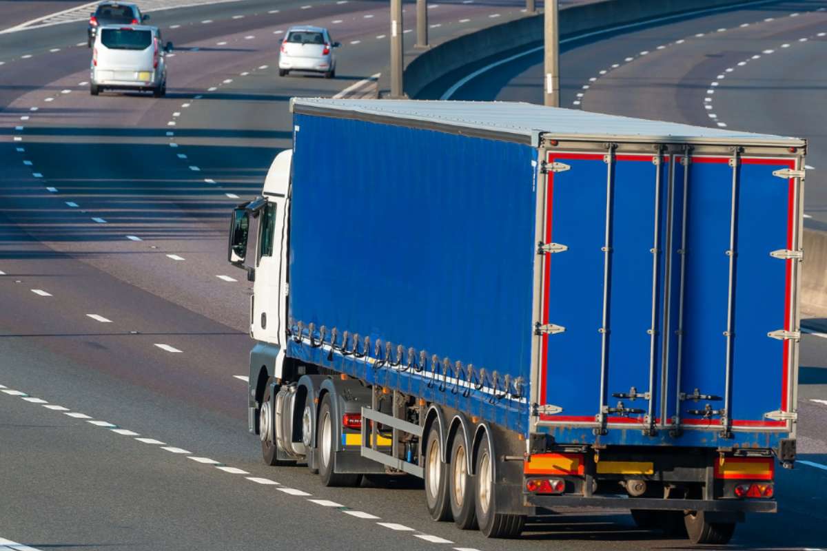  UK FREIGHT